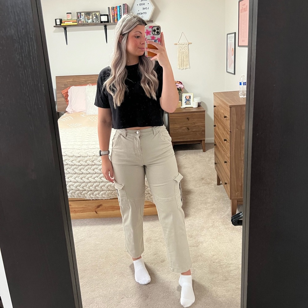 cargo pants